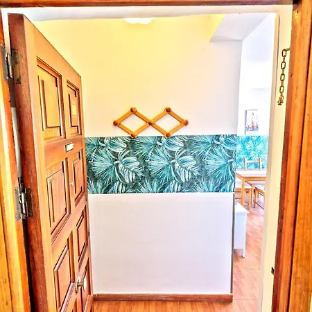 Plaza De Toros 3-bedroom With Balcony * El Puerto de Santa Maria