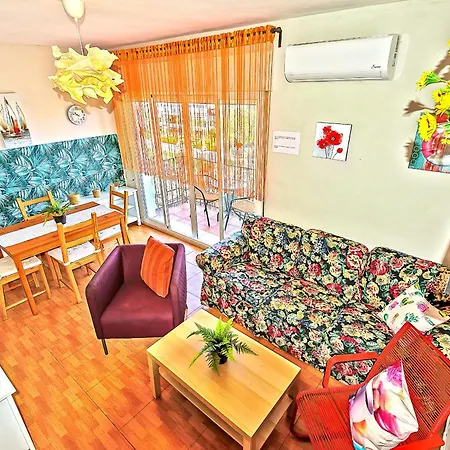 Plaza De Toros 3-bedroom With Balcony شقة