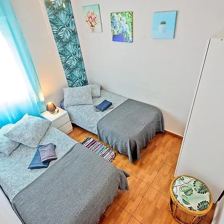 Plaza De Toros 3-bedroom With Balcony Apartment El Puerto de Santa Maria