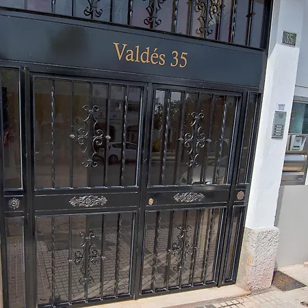 Apartment Plaza De Toros 3-bedroom With Balcony El Puerto de Santa Maria